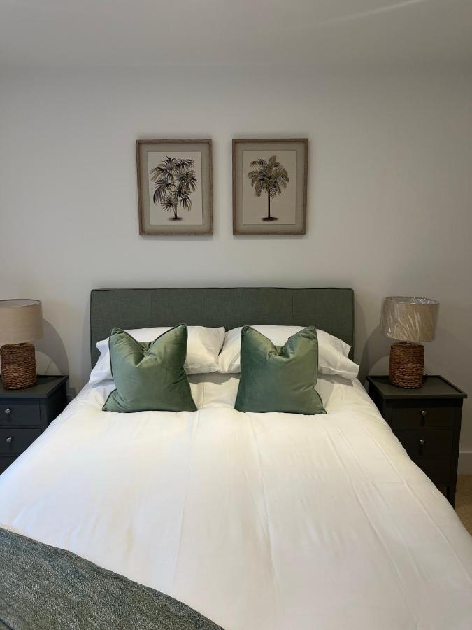 39 Teesra House Apartment Плимът Екстериор снимка